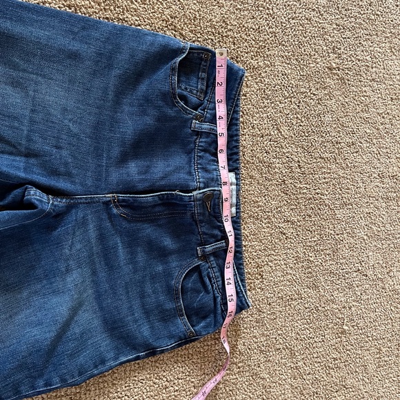 Chico’s platinum denim - size 1 short - Picture 2 of 8